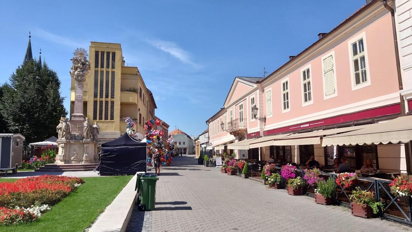 Apartman Rea Komarno Luaran gambar
